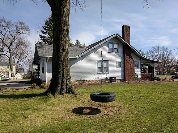 4th image of 225 Howard St
