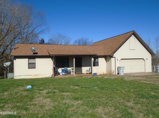 6011 Janeway Rd, Maryville, TN 37801