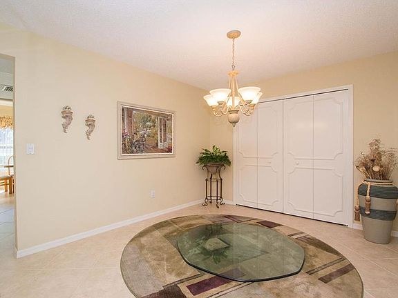 5th image of 1358 S Brandywine Cir APT 1