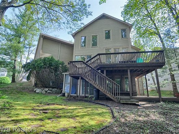 4th image of 6267 Lindsay Ct
