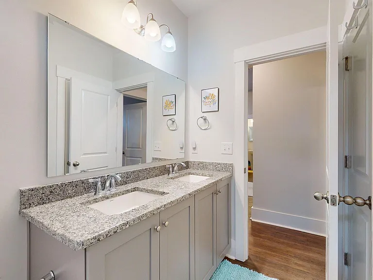 204 Edgewater Way — Photo 37