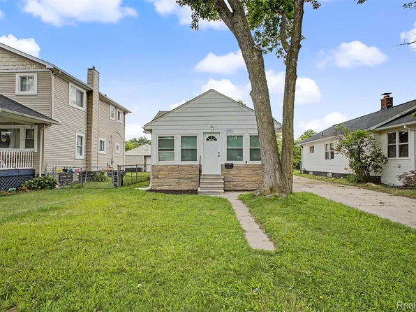 3231 McDowell St, Ferndale, MI 48220