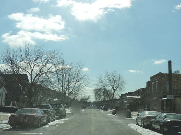 4th image of 3745 Drummond St