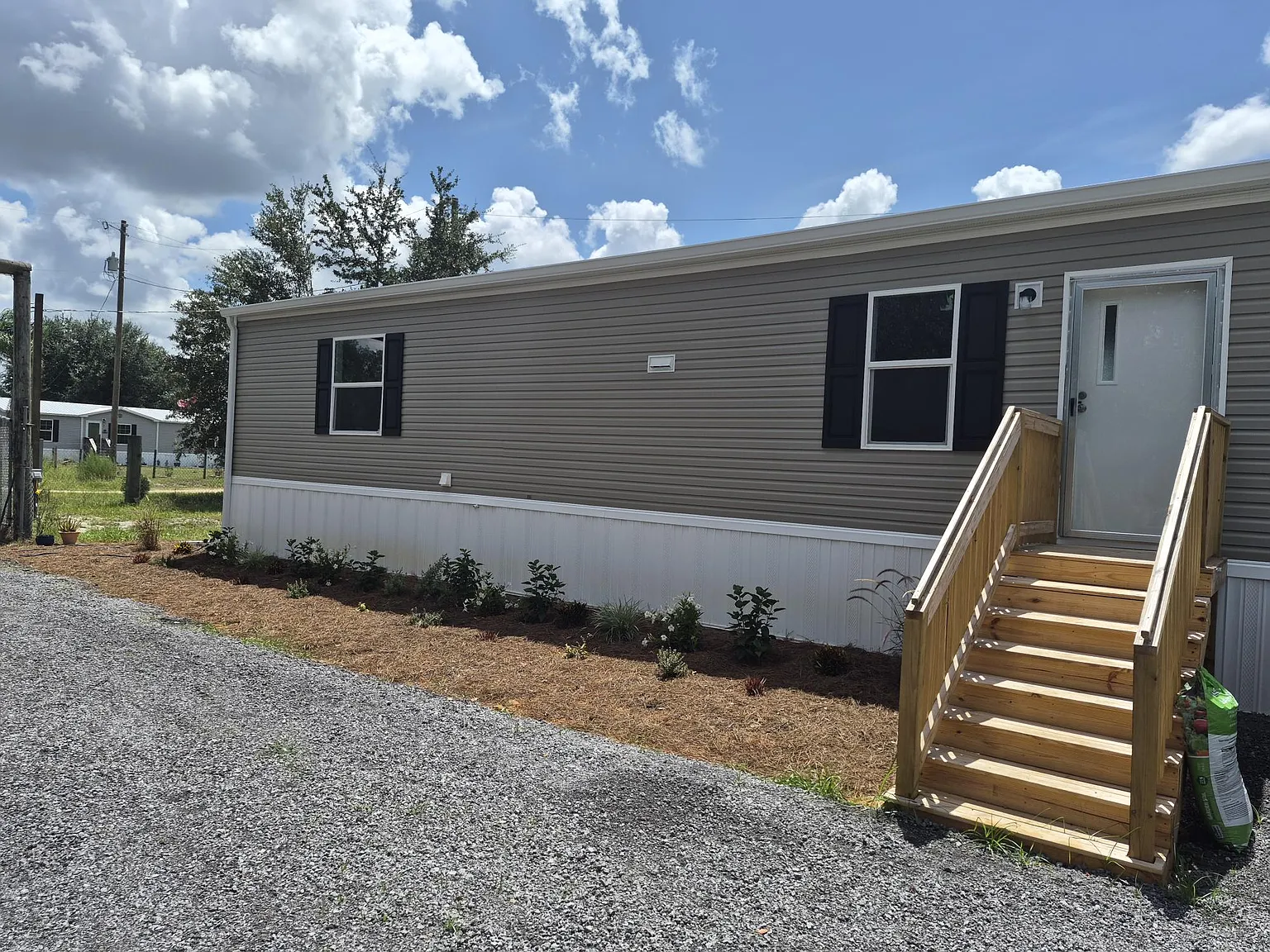 3 bed, 1000 sqft, $1,650 — Photo 3