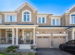 957 Cormorant Path, Pickering, ON L1X 0P5