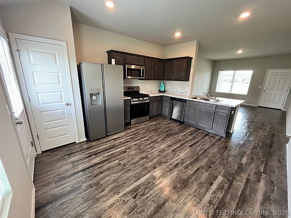 5th image of 29524 E 78th Pl S