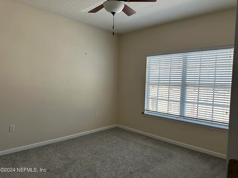 9740 Summer Grove Way W — Photo 9