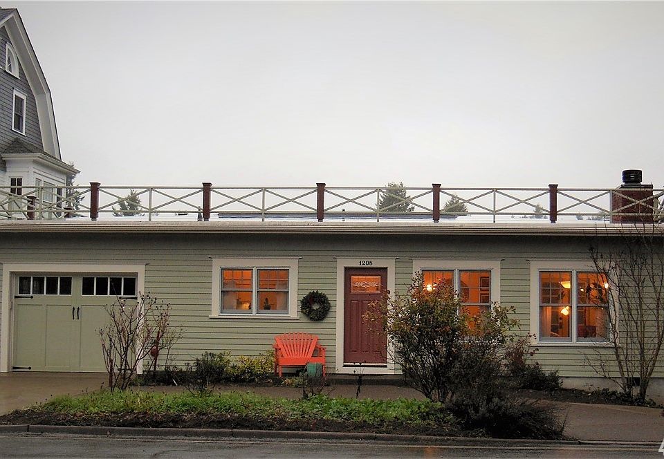 1st image of 1208 Carlyon Ave SE