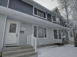 5 N Bermuda Ln NW, Calgary, AB T3K2K1