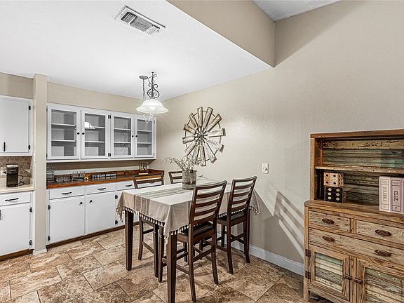 5th image of 3201 Palo Duro Ct
