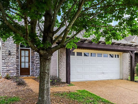 3rd image of 7575 Glen Creek Ln