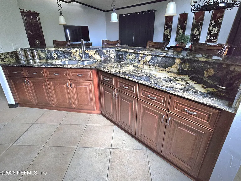 6931 Cane Grass Ln E — Photo 6