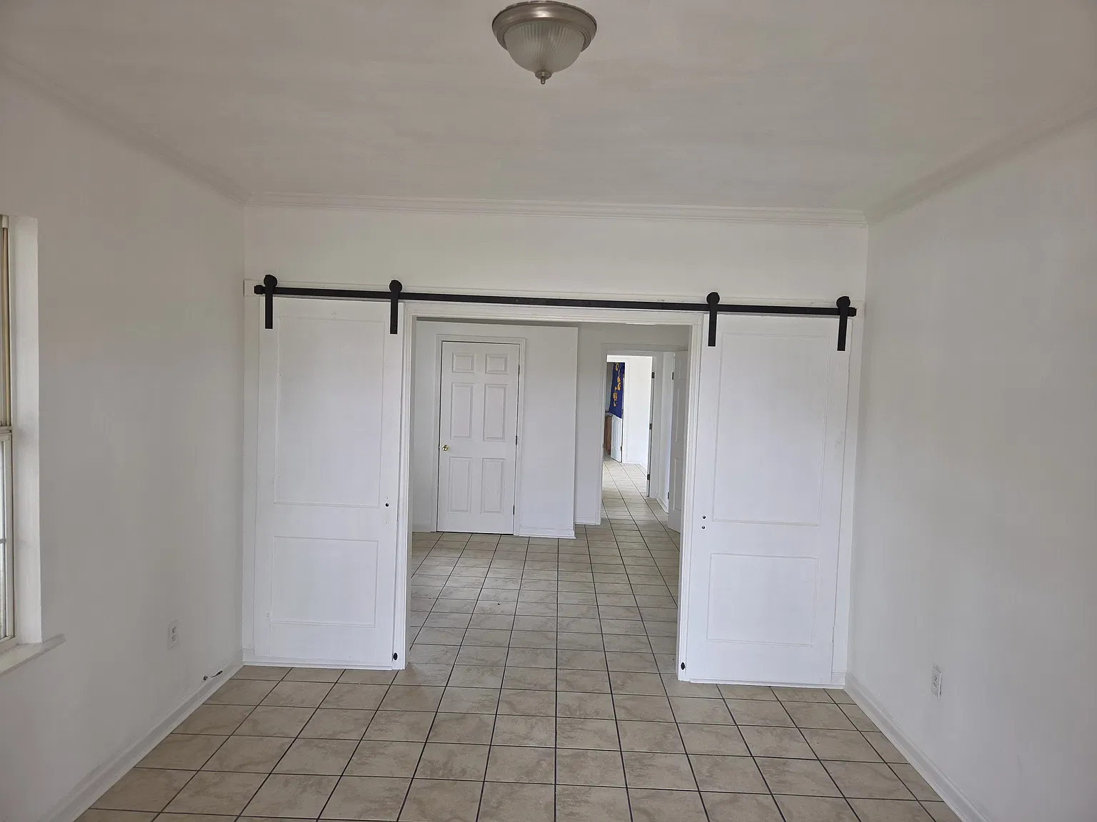 2 bed, 800 sqft, $1,000 — Photo 4