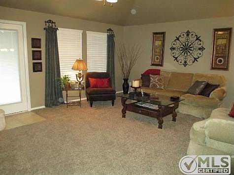 4th image of 2316 Sunshine Dr