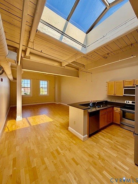 1st image of 306 N 26th St #U216