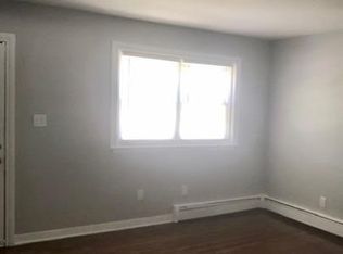 250 Baldwin Rd APT 11, Hempstead, NY 11550