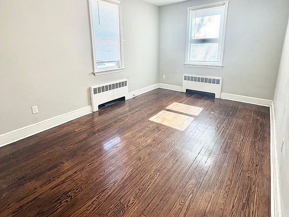 3rd image of 383 Newhall St #1F