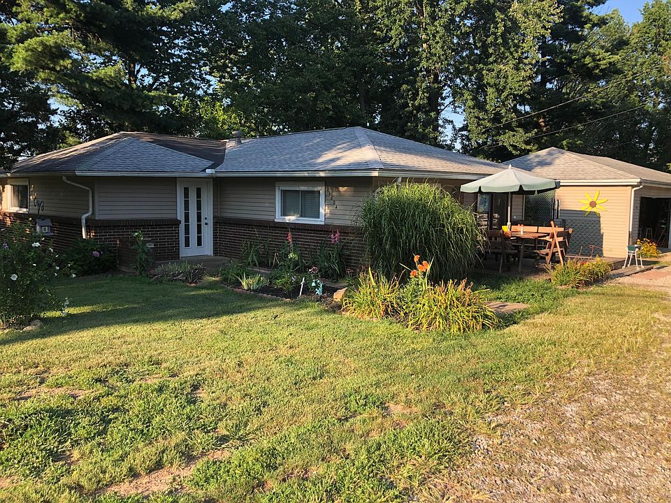1st image of 11804 Summerland Beach Rd NE