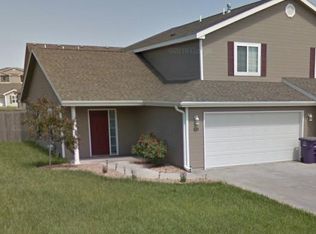 513 Stonemont Dr, Manhattan, KS 66503
