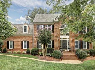 6032 Renwick Dr, Glen Allen, VA 23059