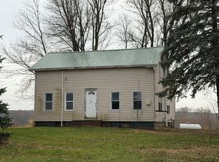 19039 140th St, Columbus Junction, IA 52738