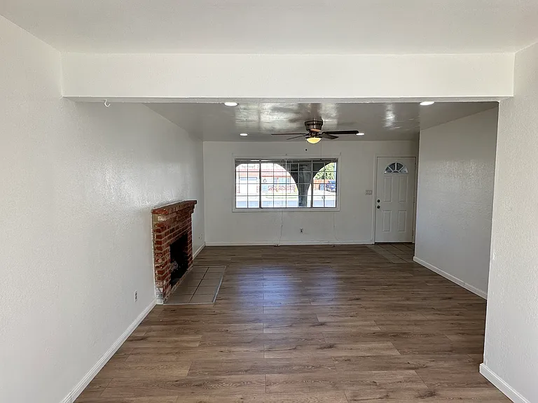 1750 Askren Ct — Photo 14