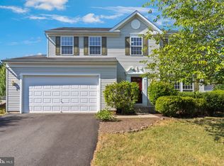 7037 Cross Meadow Dr, Bealeton, VA