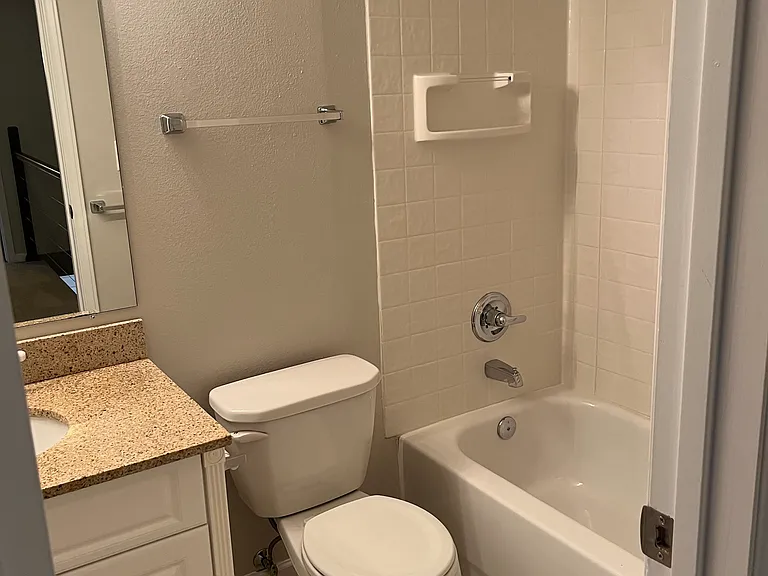 5576 S Lansing Way — Photo 12