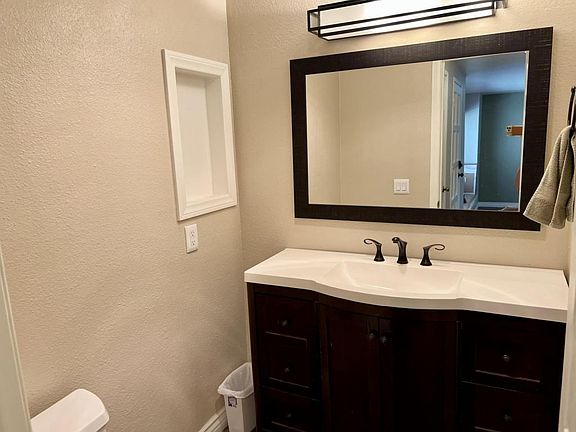 5th image of 15092 Campus Park Dr APT A