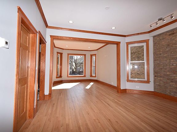 4th image of 2450 N Drake Ave #1