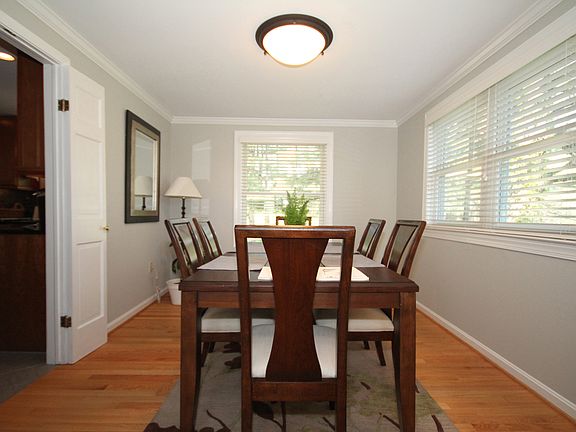 4th image of 904 Cantle Ln