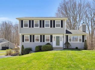 1053 Woodbury Rd, Watertown, CT 06795