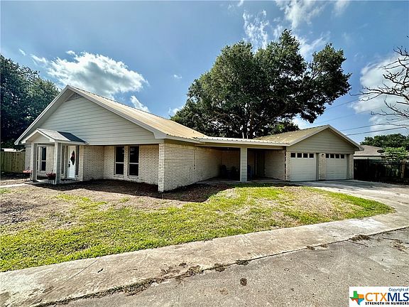 2nd image of 110 Brentwood Pl