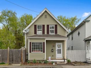 811 Princeton Blvd, Lowell, MA 01851