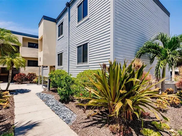 700 GOLDEN BEACH BOULEVARD #222, VENICE, FL 34285