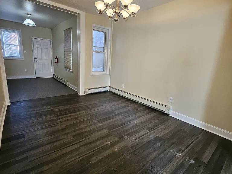 510 W Hanover St #HOUSE — Photo 3