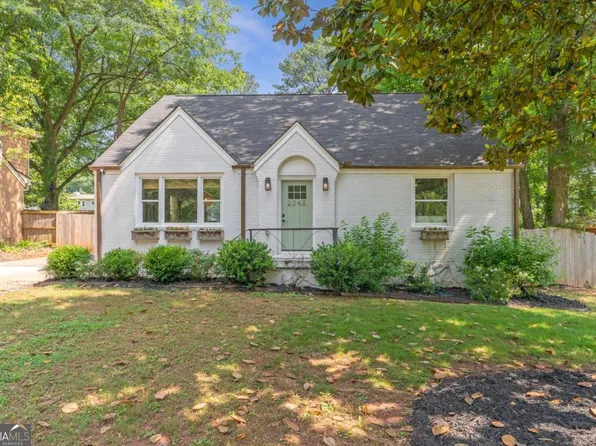 2048 McAfee Rd, Decatur, GA 30032