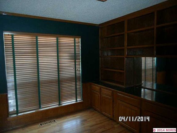 2nd image of 623 S 282 East Ave