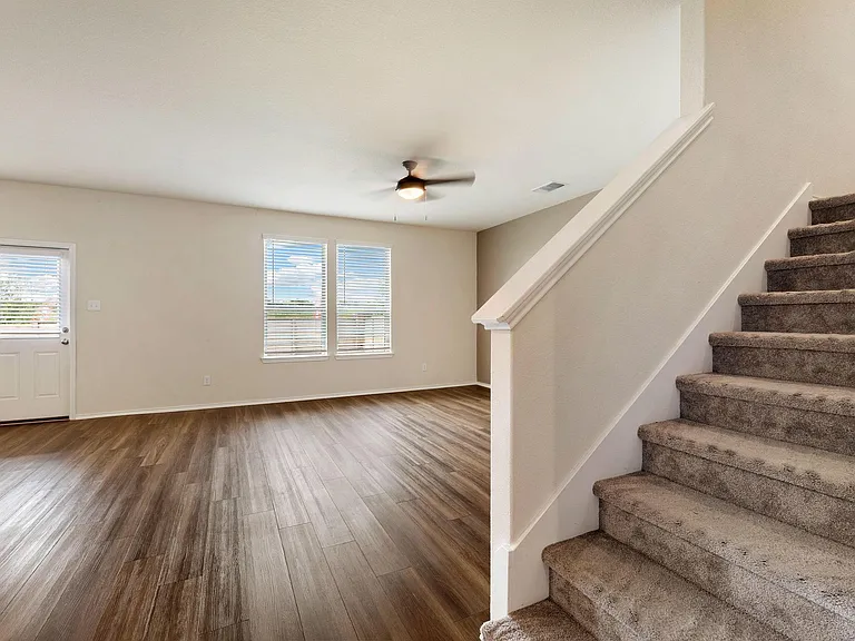 217 Innisfree Rd — Photo 6