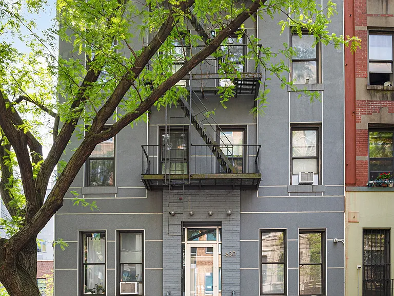 630 E 9th St #BW — Photo 12