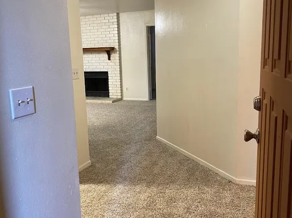 1305 W Villa Maria Rd APT C101, Bryan, TX 77801