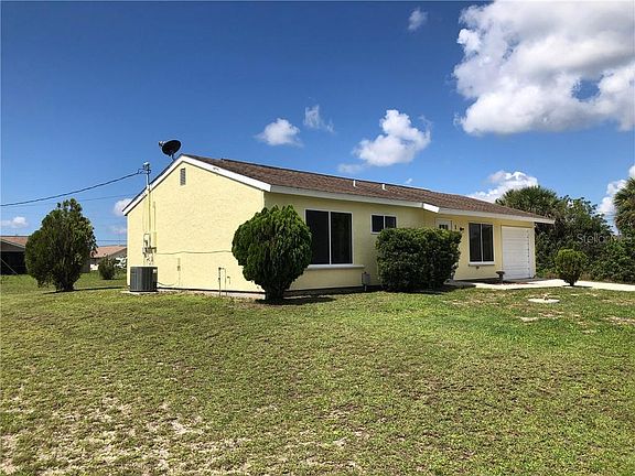 2nd image of 18027 Petoskey Cir