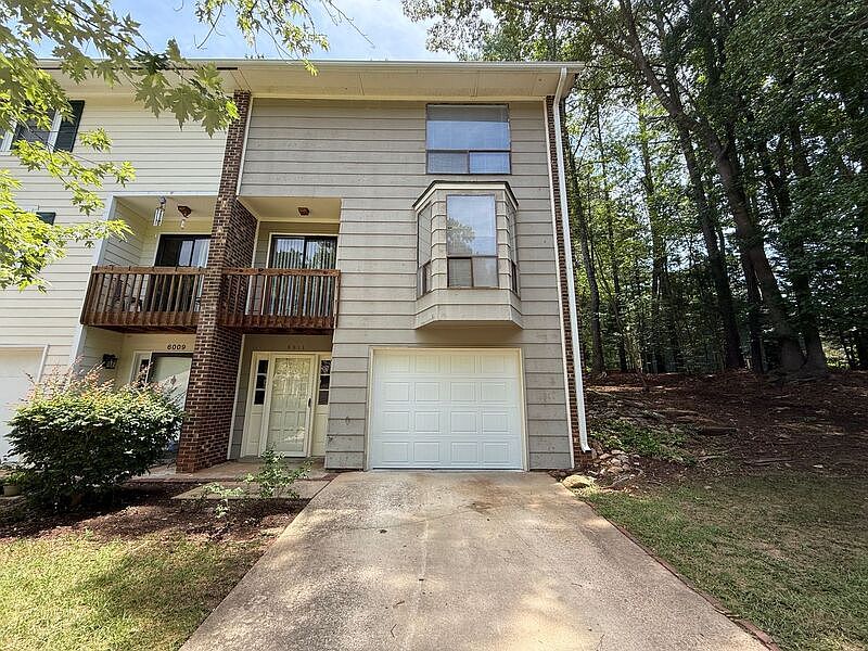 1st image of 6011 Dixon Dr