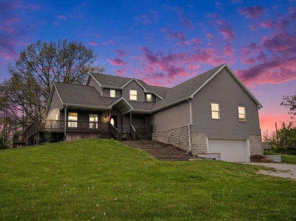 13849 3rd Rd, Plymouth, IN 46563