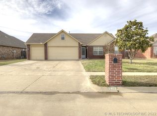 11402 N 131st East Ave, Owasso, OK 74055