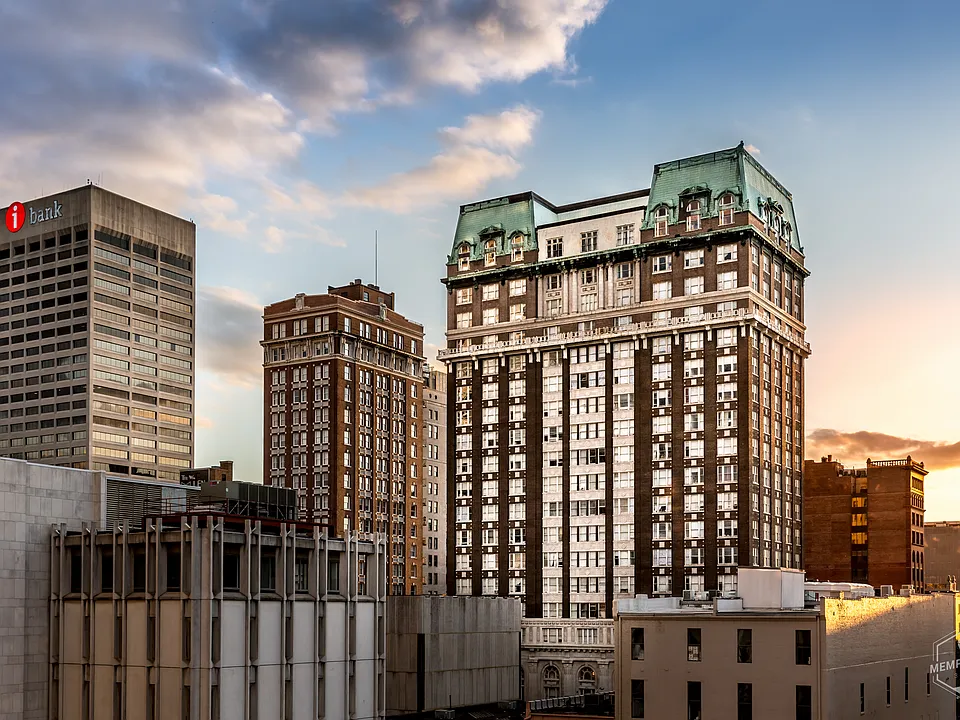 Merchants' & Cotton Exchange Apartments