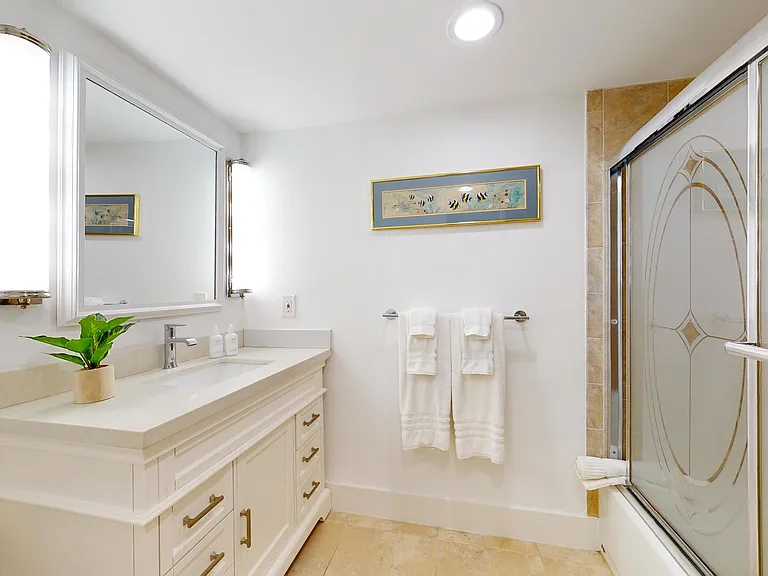 S Ocean Dr — Photo 17