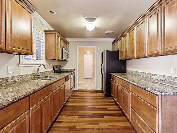 3rd image of 7031 Morrison Rd