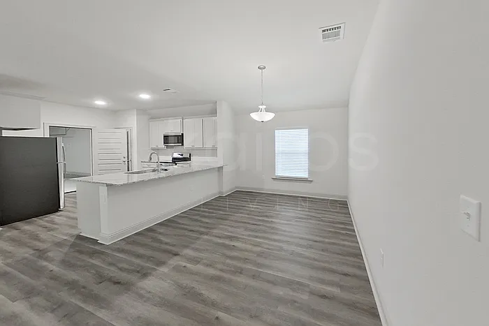 17647 Carlisle Ave — Photo 8