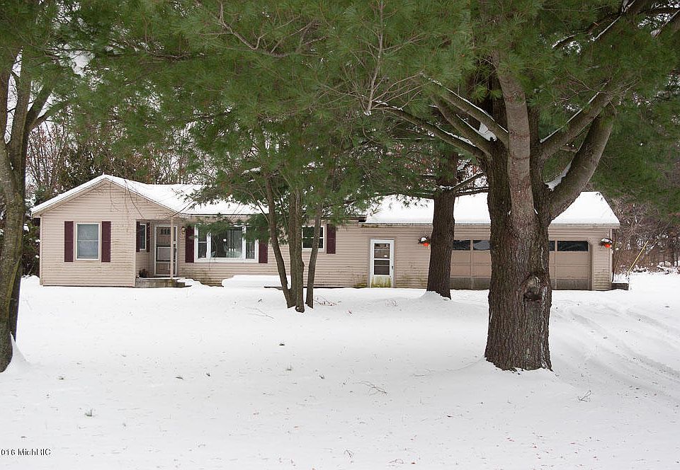 1st image of 20427 Mack Dr